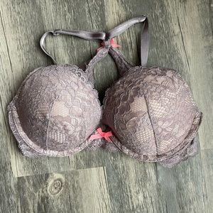 Victoria’s Secret Lace Razor Back Padded Bra 32D